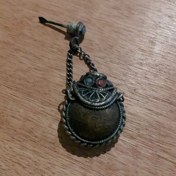 Vintage Snuff Perfume Pendant With Eastern Coins On Both Sides Gemstone Inlayed - Picture 3 of 4